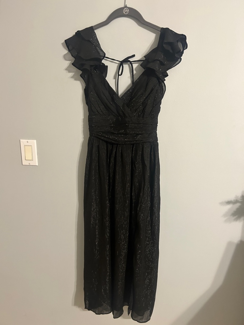 Francesca's Collections Black Sparkle Ruffle-Shoulder Midi Dress